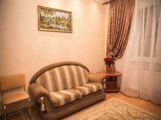 Гостиница VIP House Hotel Самара 2-комнатный номер люкс-4